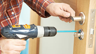 Automotive Locksmith at 98020, Washington